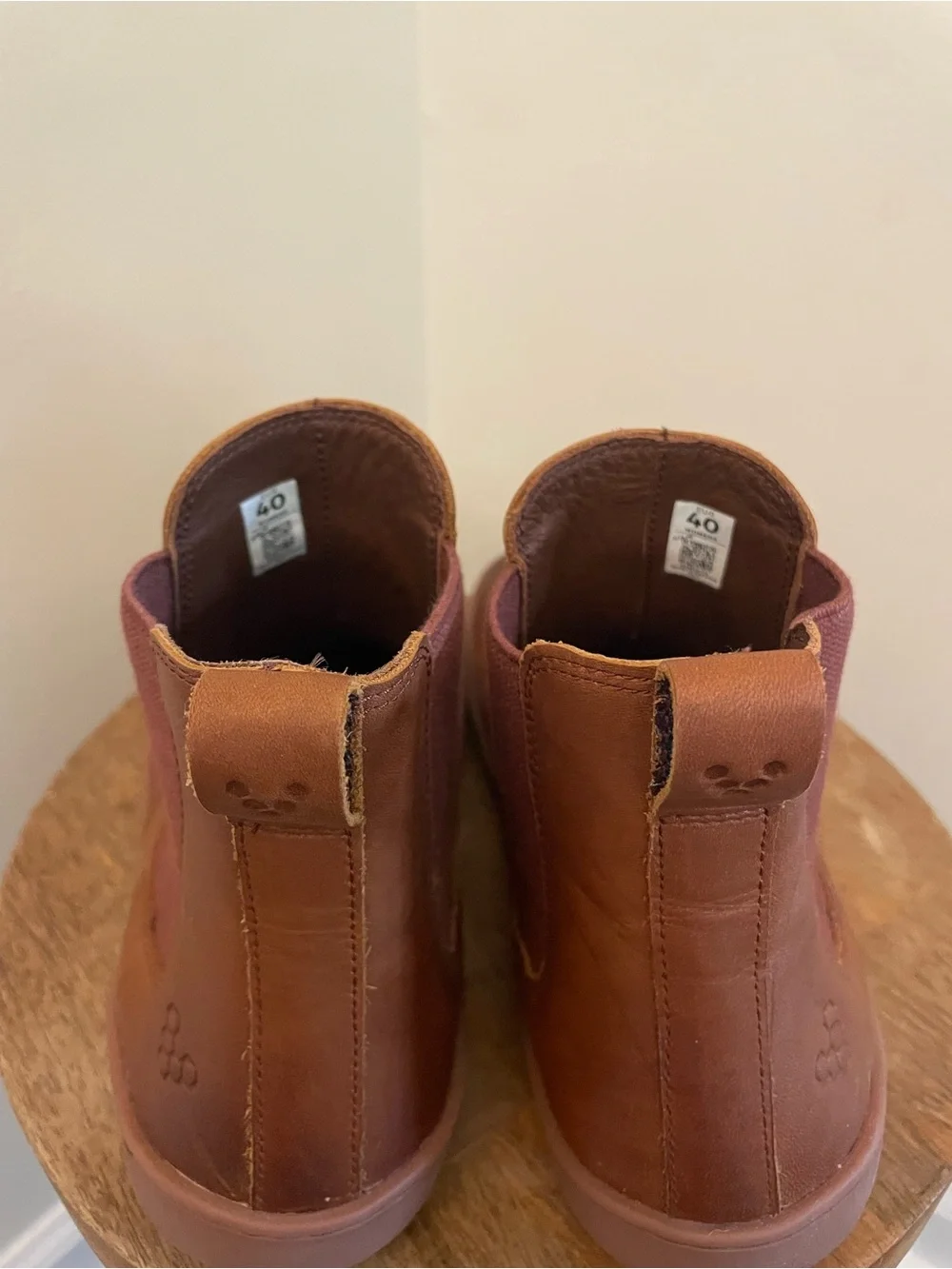 Vivobarefoot Sensus Chelsea Boot Women’s in Dark Tan